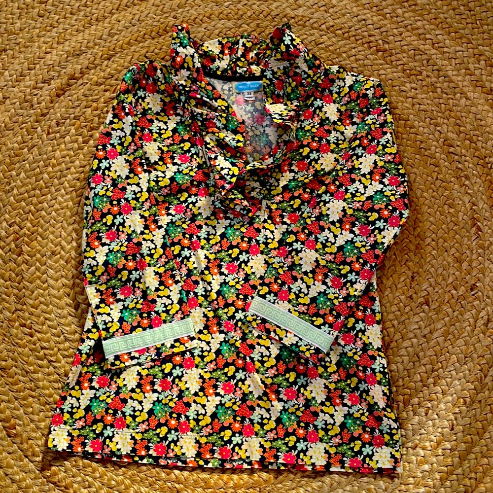Devon Baer ruffle neck top xs